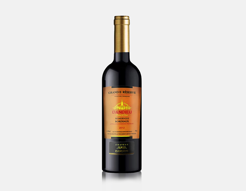 青島啞膜燙金激凸酒標(biāo)